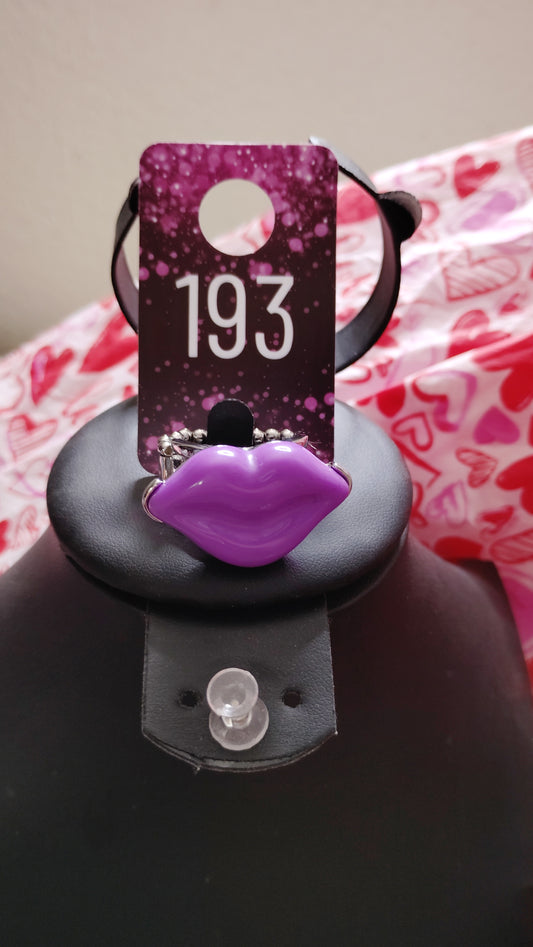 Purple lips ring