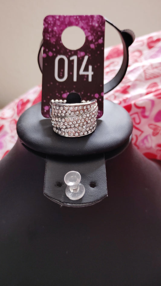 Millionaire silver ring