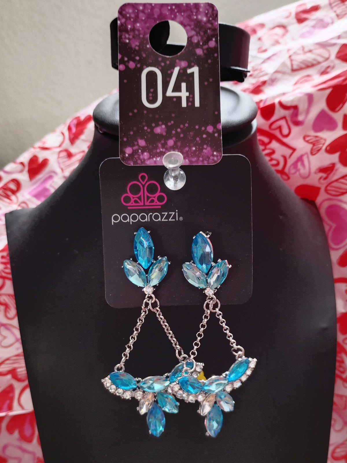 Carefree blue earrings